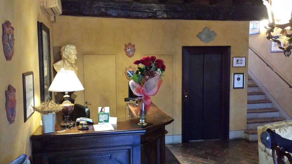 Hotel Torre Di San Martino Gazzola Di Rivalta Eksteriør bilde