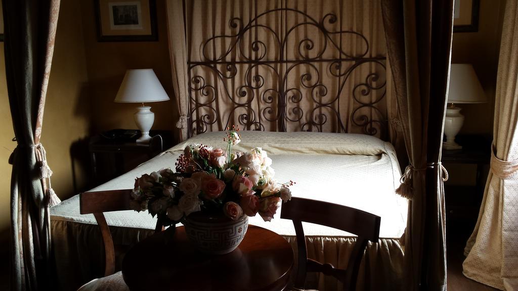 Hotel Torre Di San Martino Gazzola Di Rivalta Eksteriør bilde